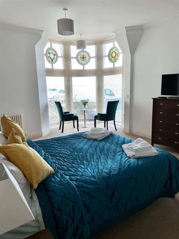 Seas The Day - Beachfront Apartment - Sleeps 4 Ramsgate Exterior photo